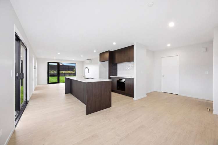 18 Greenslade Drive Lincoln_2