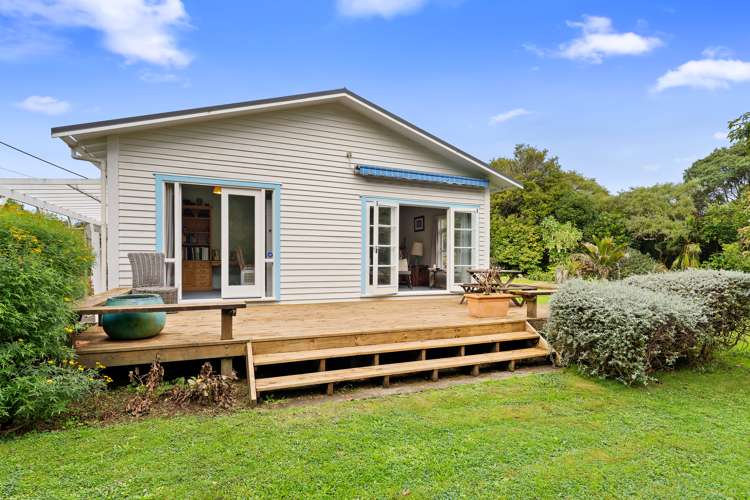 46 County Road Otaki_19