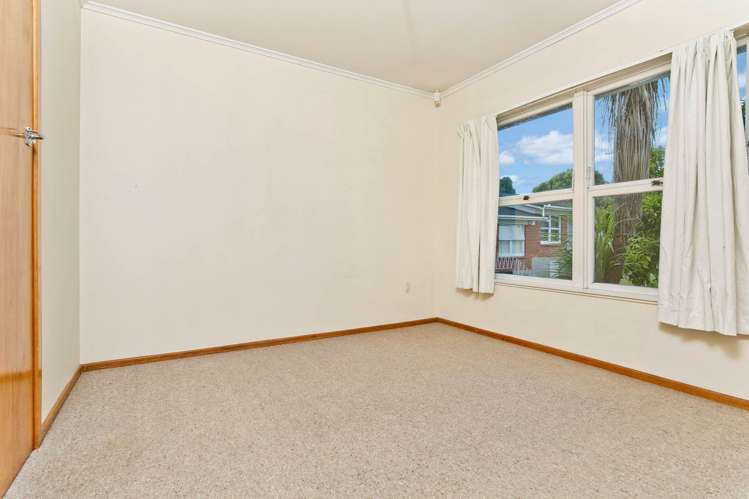 4/12 Raines Avenue Forrest Hill_7