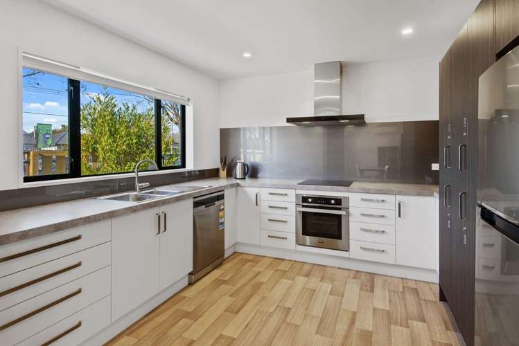 R3/7A Mathesons Rd Phillipstown_3