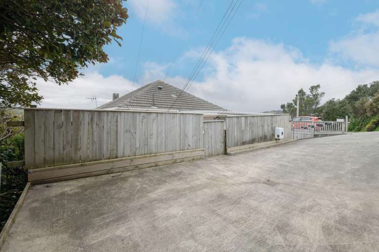 199 Helston Road Paparangi_5