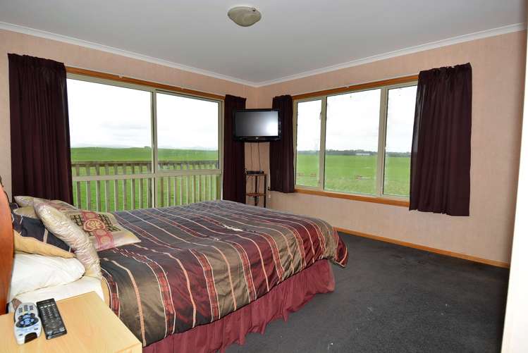 8 Tramway Road Winton Surrounds_11