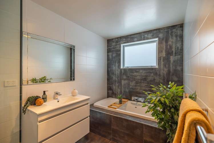 140 Anlaby Road Paraparaumu_19