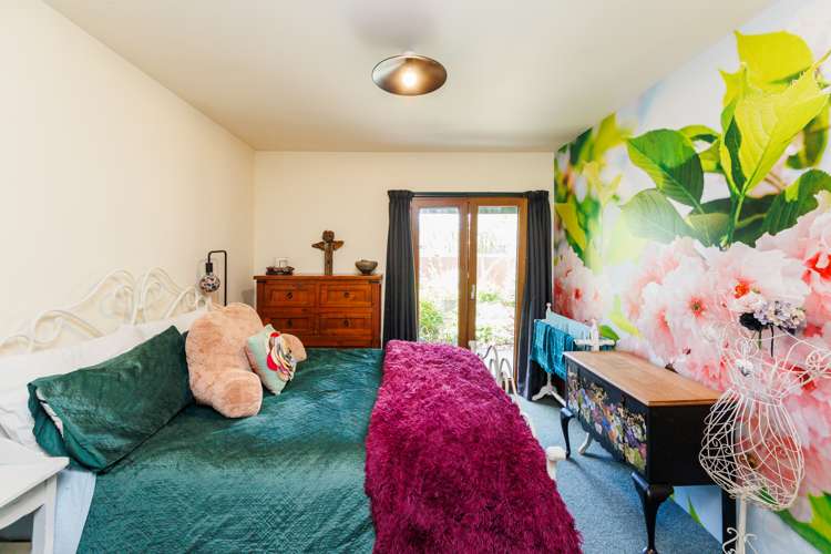 1 Strachan Way Highbury_19