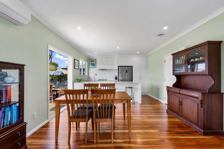 816 Clive Street Akina_3