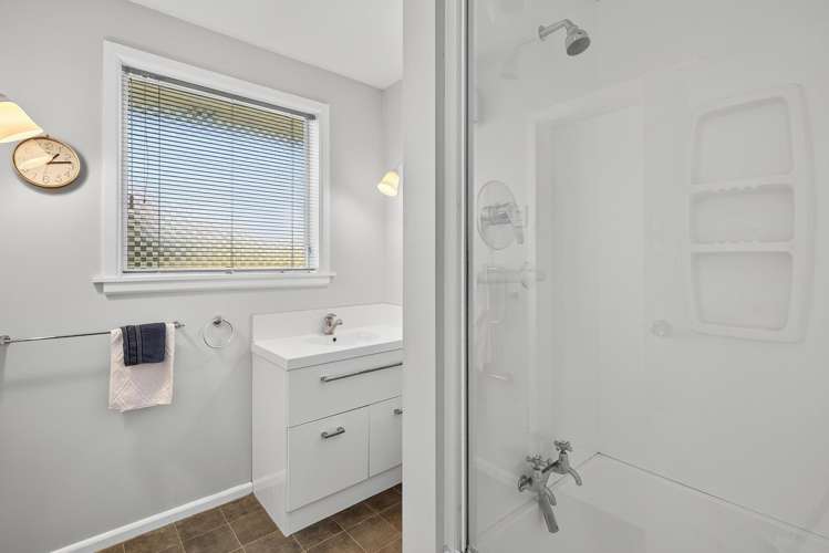 7 Talltree Avenue Avonhead_15