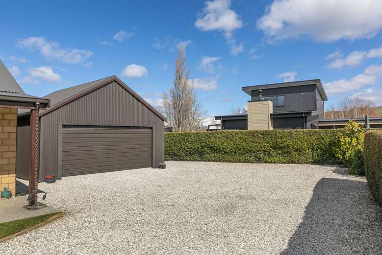 1 Missy Crescent, Mount Pisa_4