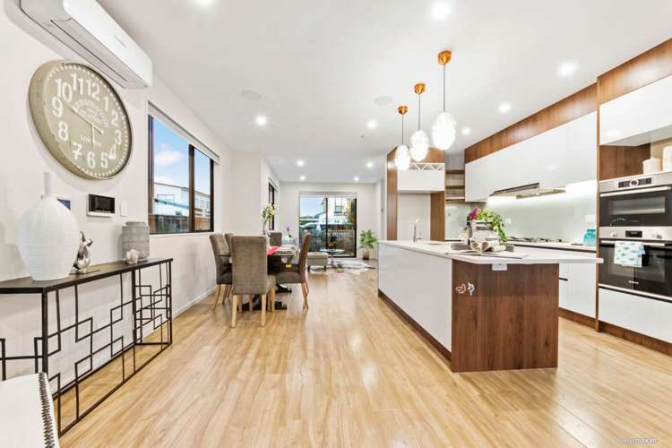 26 Myland Drive Hobsonville_3