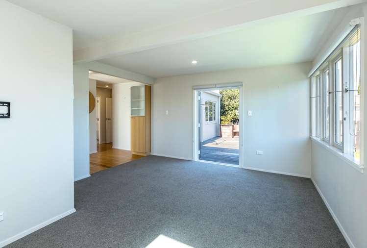6 McKenzie Terrace Carterton_12