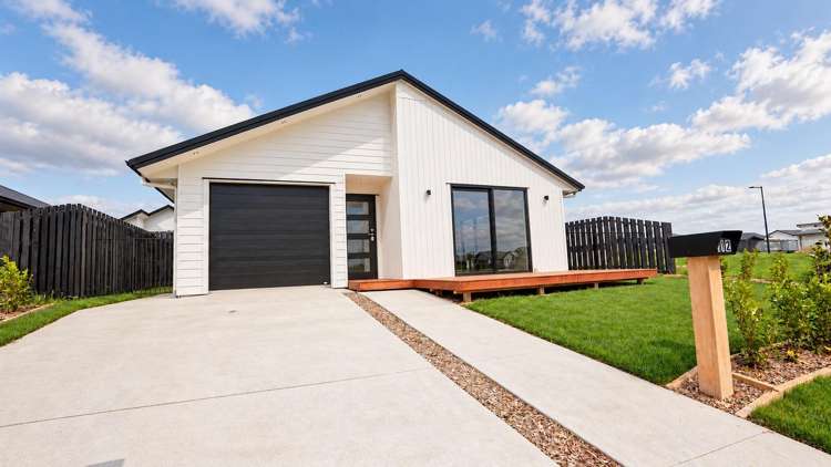112 Scott Road_1