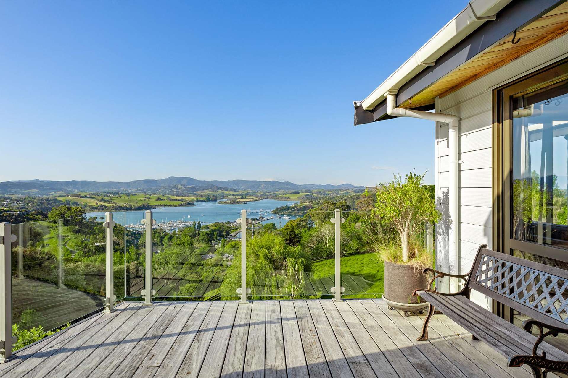 84 Brick Bay Drive Sandspit_0