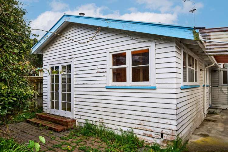 112 Waiwhetu Road Waterloo_15