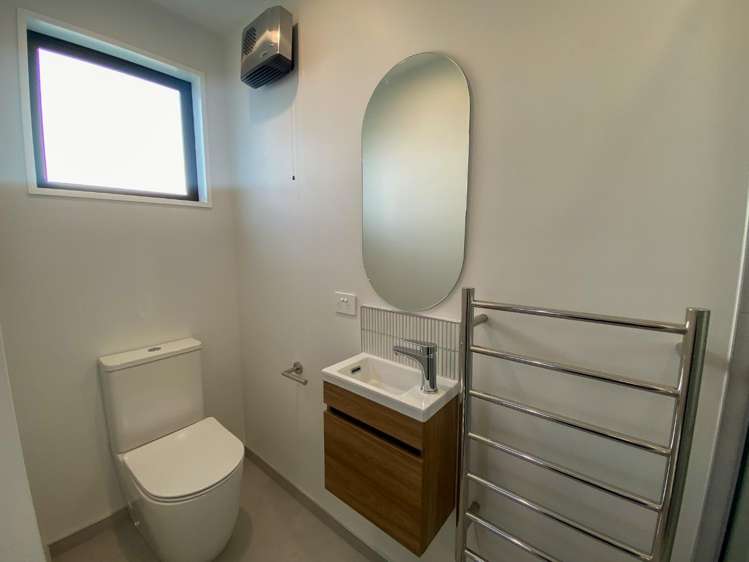 1/10 Hammond Place 10222_5