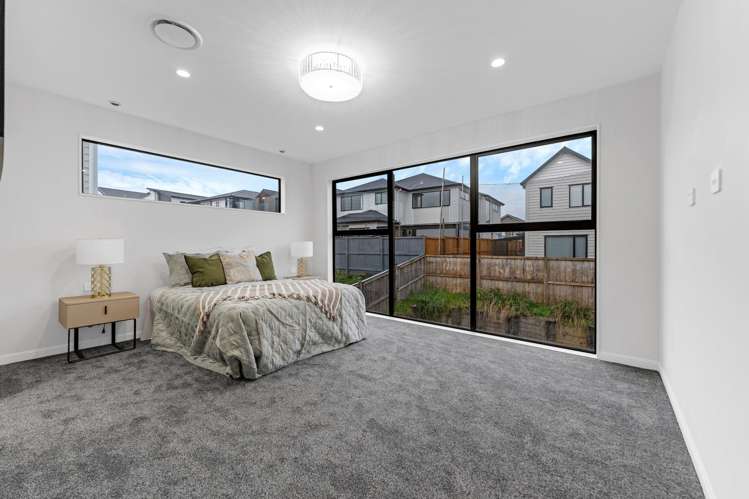 12 Greenstead Close Flat Bush_22