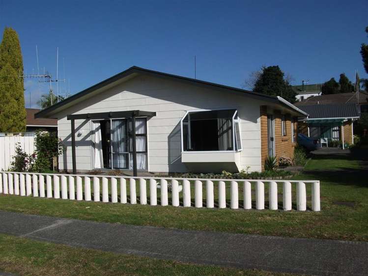 32 Sylvania Drive Matua_0