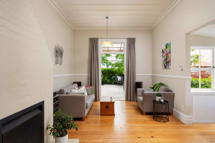 24 Willcott Street Mount Albert_24