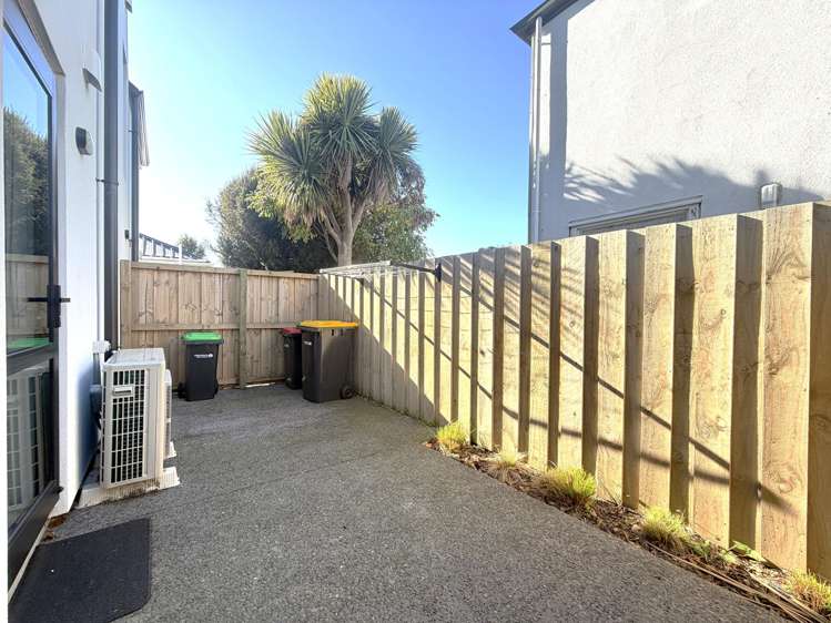 2/7 Hume Street Sydenham_13