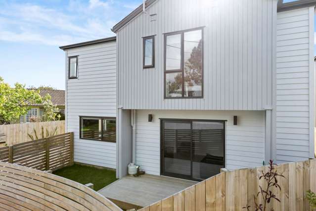 2 Seaside Place Pakuranga_1