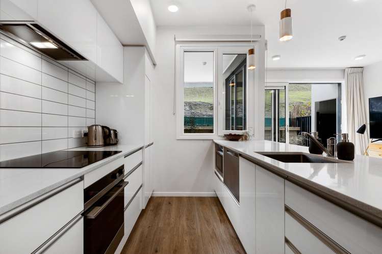 23/12 George Bullen Lane Arthurs Point_6