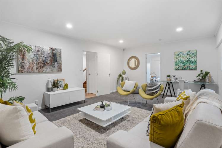 6 Toi Toi Place Northcote_13