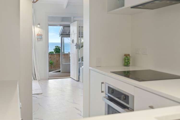 3a The Esplanade Raumati South_9