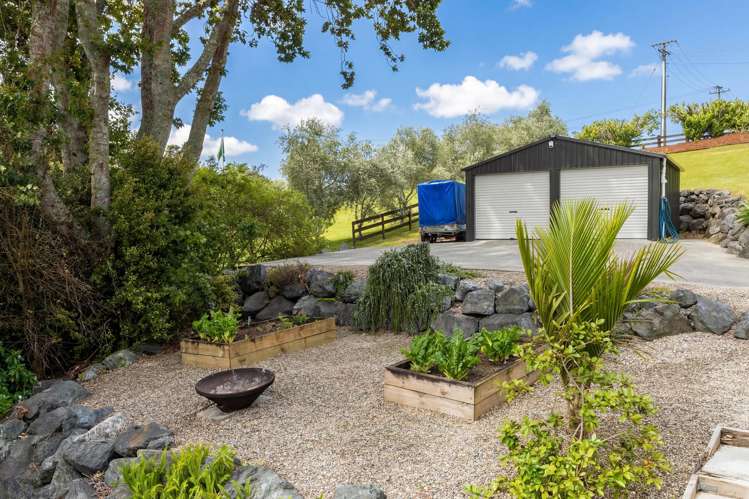 24 Mahurangi East Road Sandspit_16