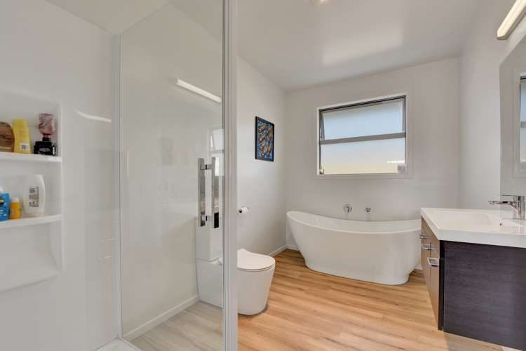 58 Woodley Road Richmond_11