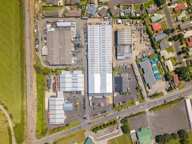 140 Collins Road Melville_1