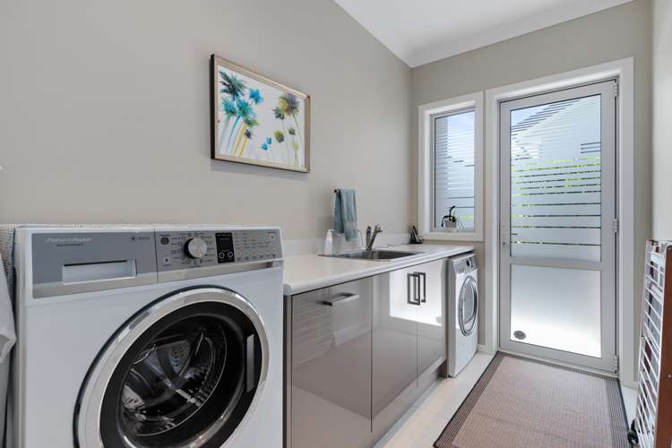 12 Amberley Place Flagstaff_16