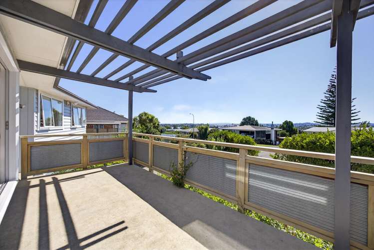 4 Carole Crescent Pakuranga Heights_10