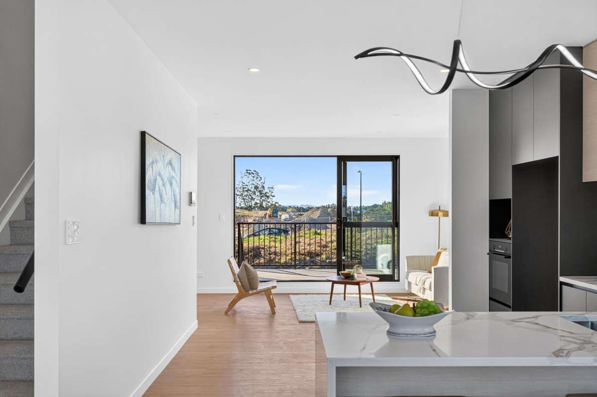 223 Henwood Road_5