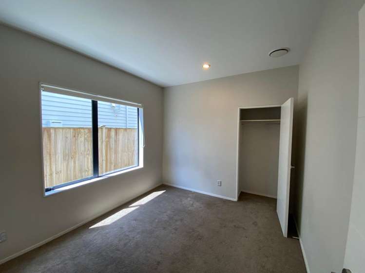 5 Hughs Way Flat Bush_4