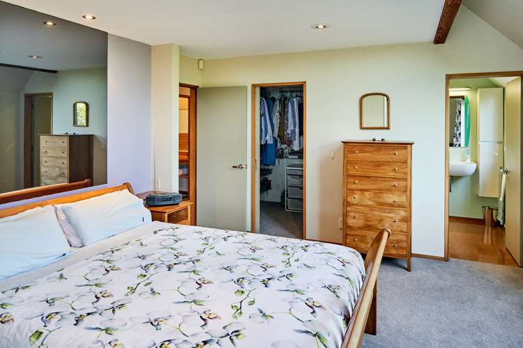 1 Roys Road Plimmerton_14