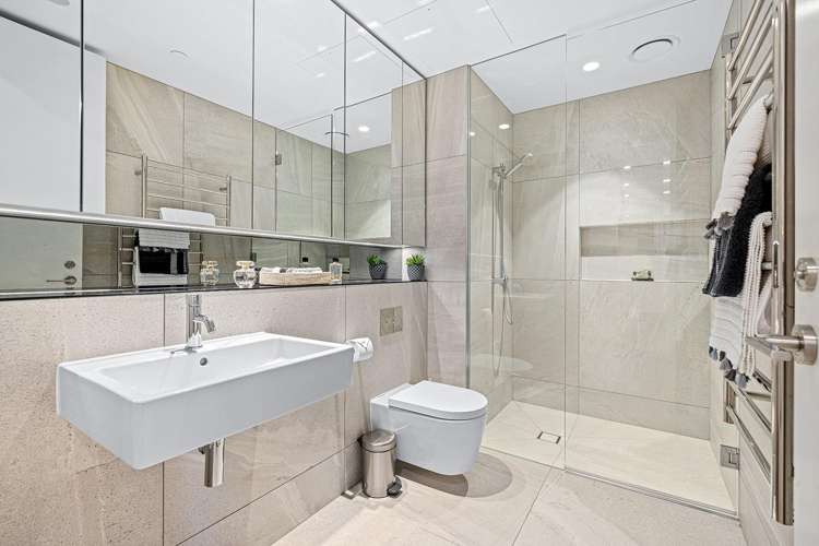 303/70 Daldy Street Auckland Central_16