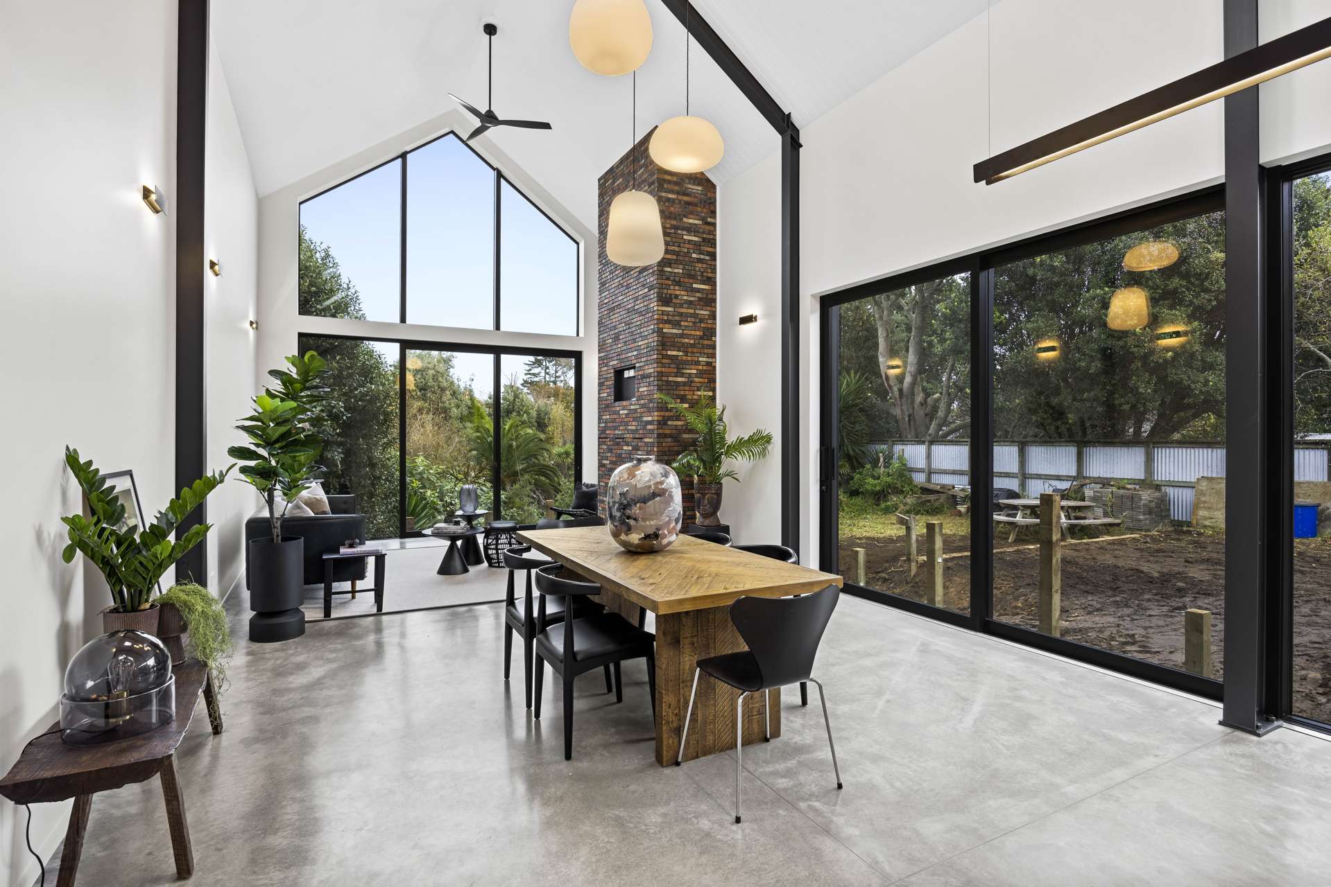 88 Wairau Road Oakura_0