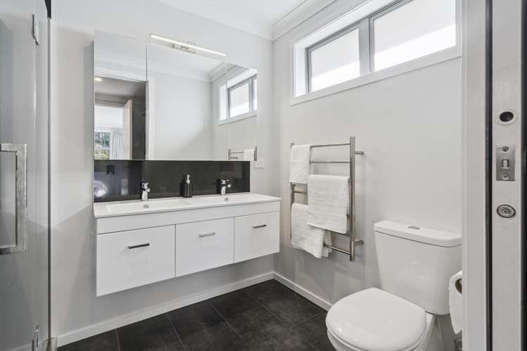 72 Riverstone Drive Riverstone Terraces_15