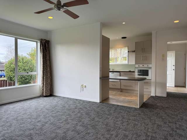 1/16 Burch Street Mt Albert_1