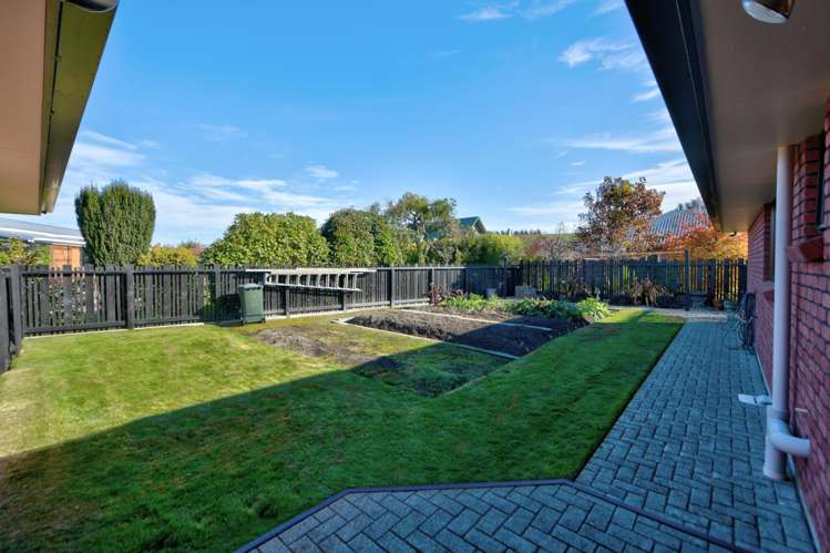 3 Raeburn Place Gore_27