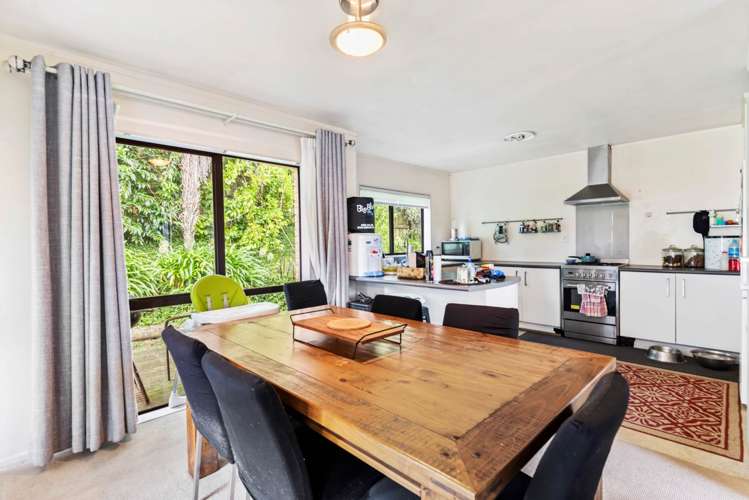 32a Forest Hill Road Henderson_4