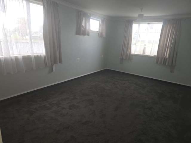 24 Girvan Place Tokoroa_4