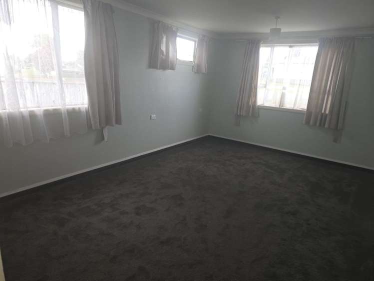 24 Girvan Place Tokoroa_4