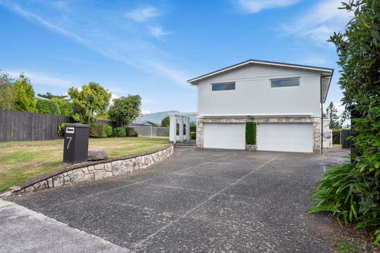 7 Simmonds Crescent Springfield_24