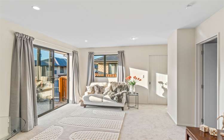 3 Cris Lodge Courts Hornby_7