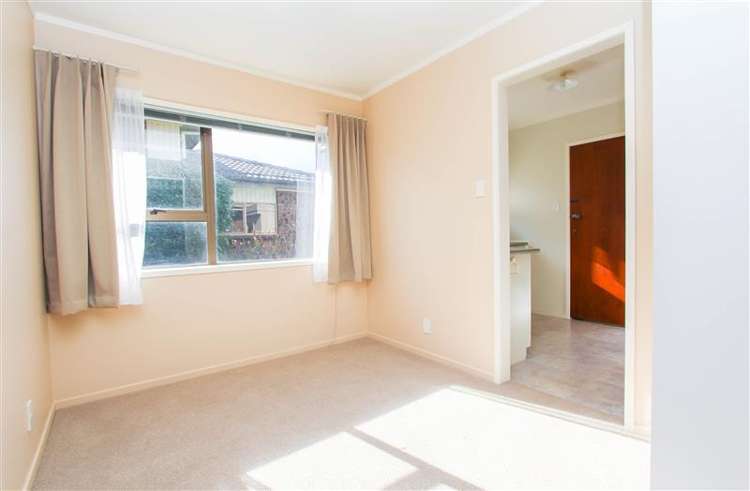 39 Chedworth Avenue 1053_12