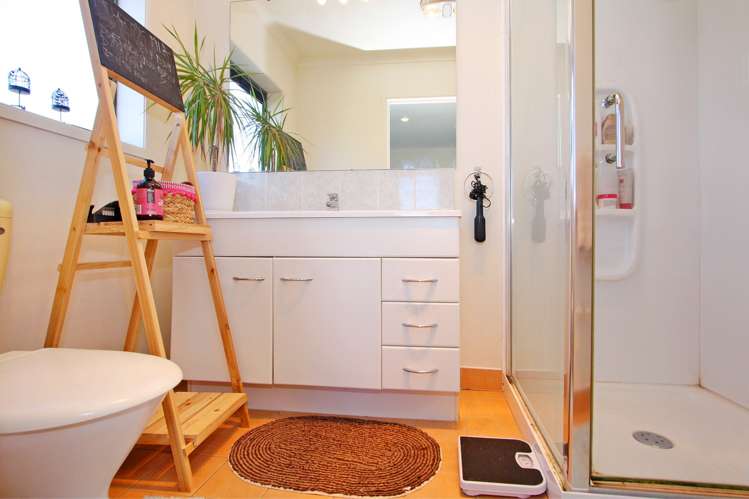 35 Stratford Road Manurewa_14