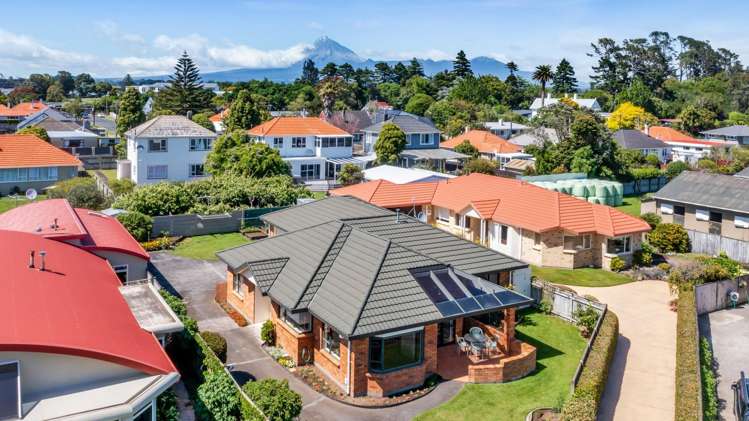 3 Saddle Row Welbourn_4