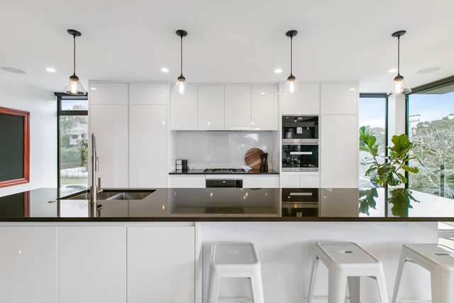 317 Beach Road Campbells Bay_3