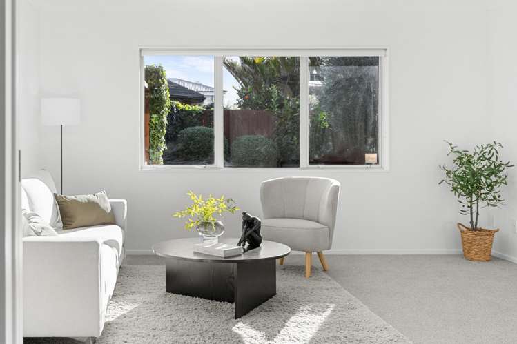 68A Kings Road Panmure_3
