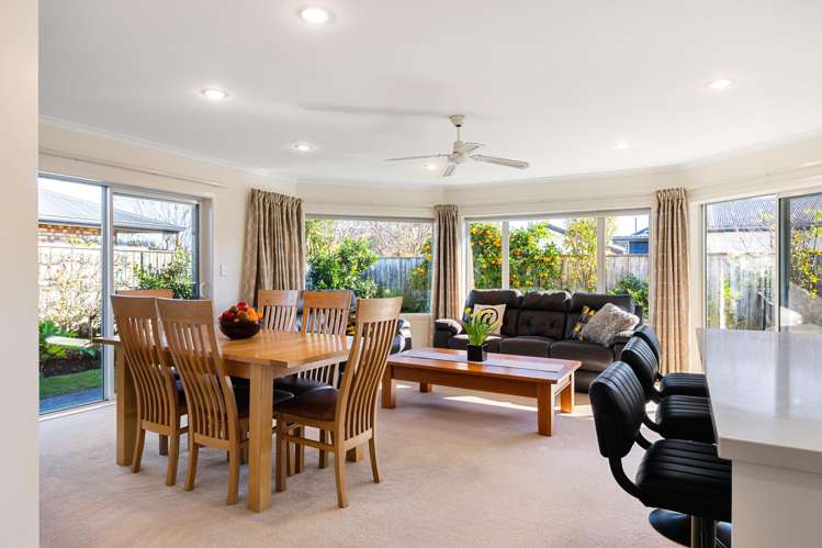 13 Roger Street Lytton West_9
