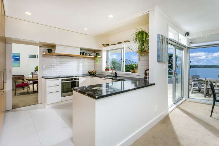 21 Lake View Road Takapuna_14